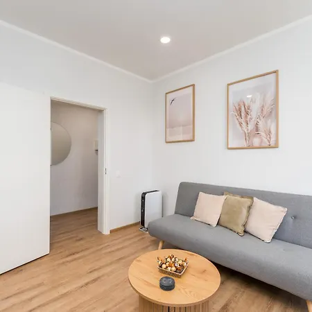 Freshly Renovated 24h Check In Available Free Parking And Parking For Campervan Available Apartment Parnu